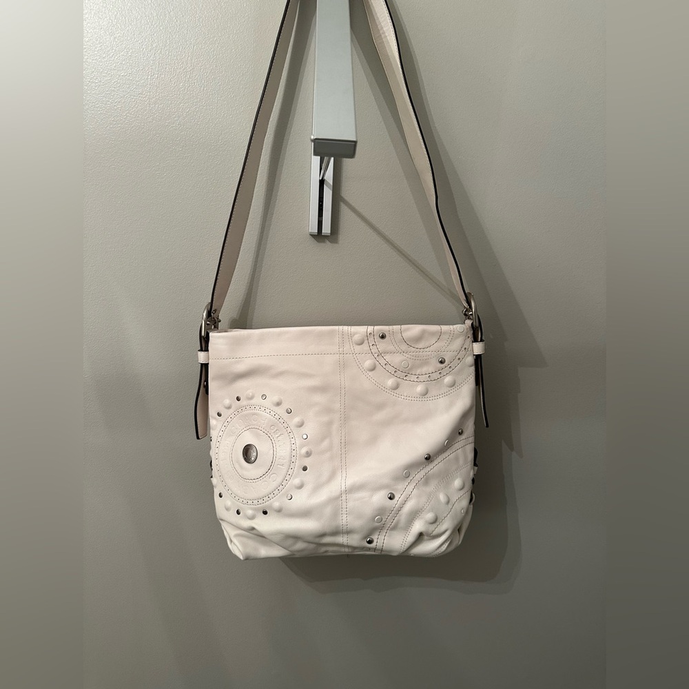 Coach Vintage Studded Hippie Hobo Bag F16178 Ivory Leather Y2K Shoulder Purse